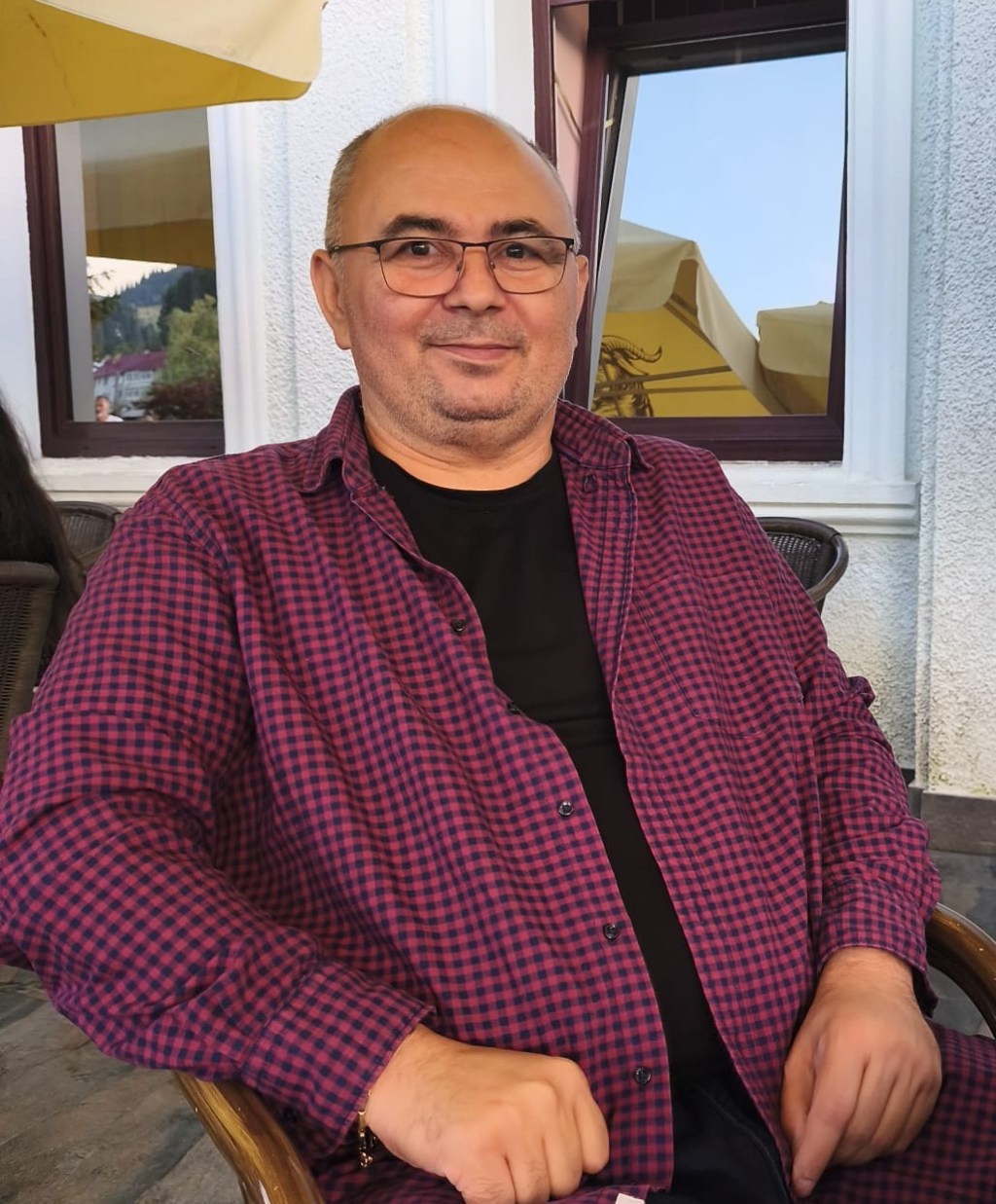 Cu oiștea-n gardul&nbsp;comunicării!