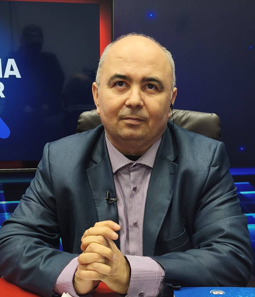 O lume a&nbsp;războiului